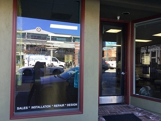 Hunter Douglas Dealer Image